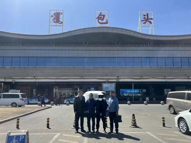 女子发现姑姑偷玉米被姑父棒杀 手机录到行凶过程